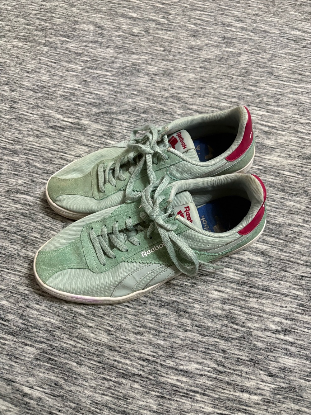 Reebok Ladies Sneakers Size 8